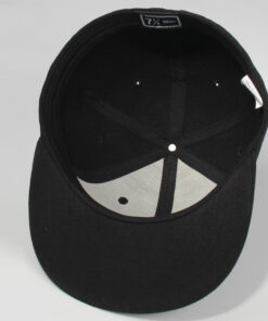 Alternative view of Snap Cap